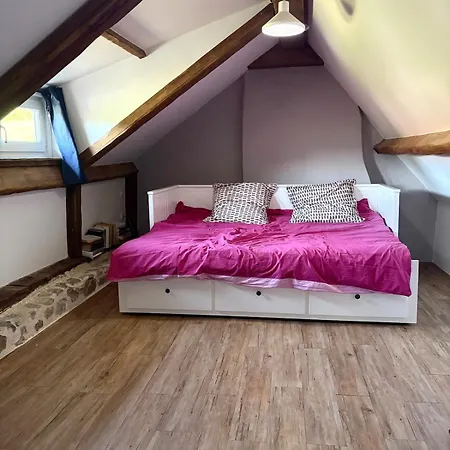 Maison De Charme En Pierre - Bord De Riviere - Calme 別荘 *